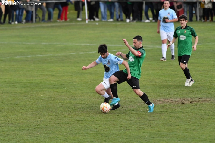 Fotos: Ambiente de Champions para festejar el ascenso del &Aacute;greda a Primera Regional