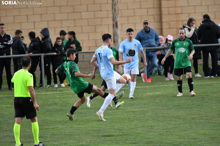 Fotos: Ambiente de Champions para festejar el ascenso del &Aacute;greda a Primera Regional