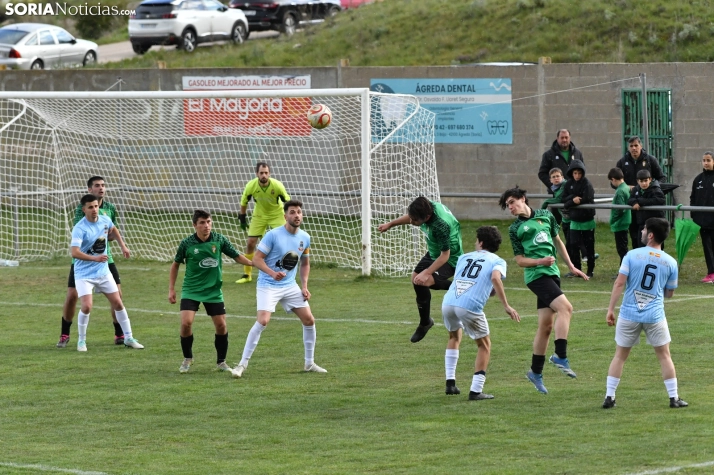 Fotos: Ambiente de Champions para festejar el ascenso del &Aacute;greda a Primera Regional