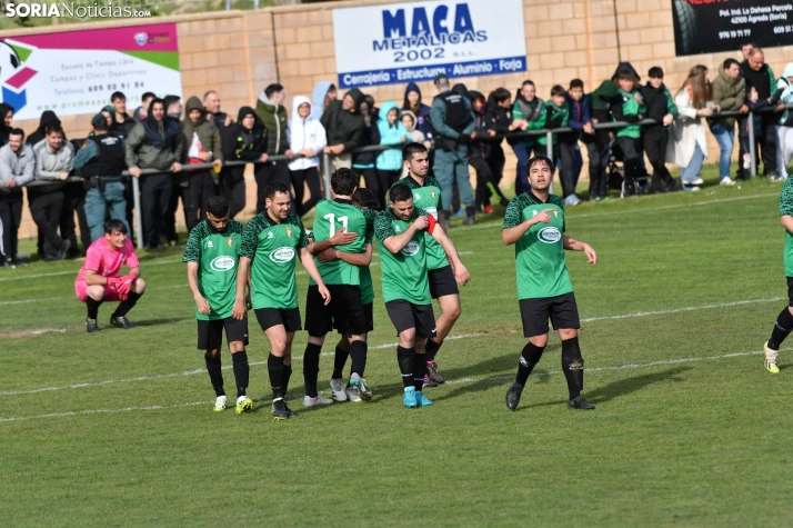 Fotos: Ambiente de Champions para festejar el ascenso del &Aacute;greda a Primera Regional