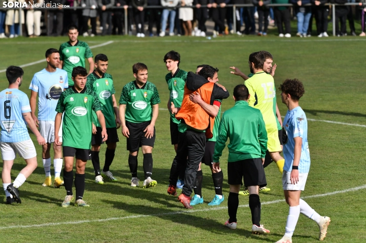 Fotos: Ambiente de Champions para festejar el ascenso del &Aacute;greda a Primera Regional