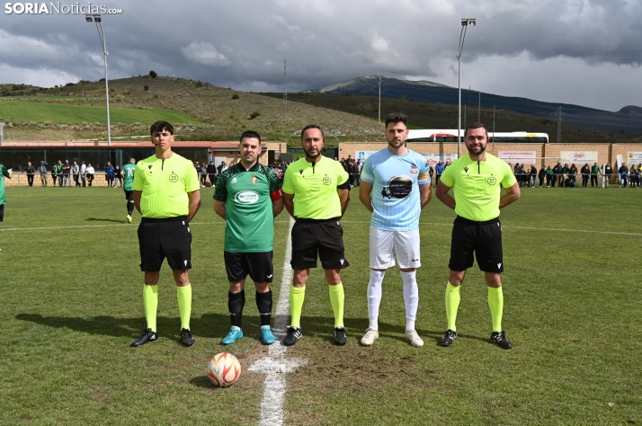 Fotos: Ambiente de Champions para festejar el ascenso del &Aacute;greda a Primera Regional