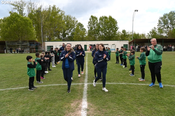Fotos: Ambiente de Champions para festejar el ascenso del &Aacute;greda a Primera Regional