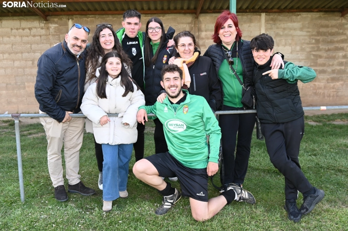Fotos: Ambiente de Champions para festejar el ascenso del &Aacute;greda a Primera Regional