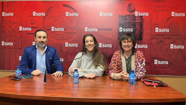 La cantaora Argentina intentará llegar al corazón de los sorianos con su espectáculo ‘Idilio, de flamenco & son cubano’