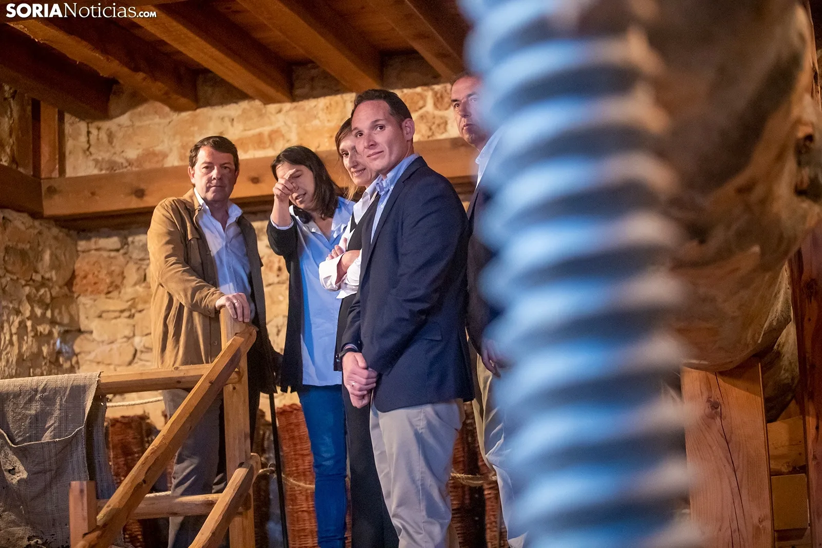 Una imagten de la visita electoral a San Esteban de Gormaz. /SN