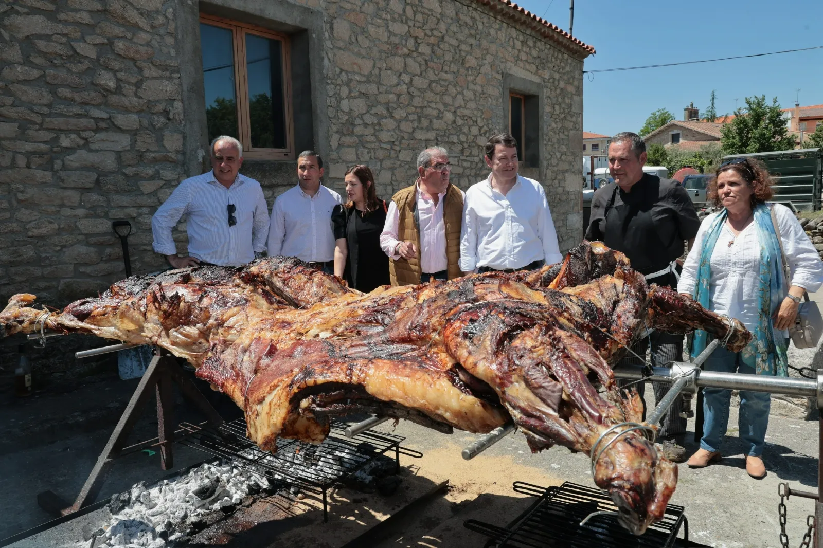 Foto 2 - Ma&ntilde;ueco destaca el potencial del sector c&aacute;rnico de Castilla y Le&oacute;n para generar empleo, riqueza y fijar poblaci&oacute;n en el medio rural 