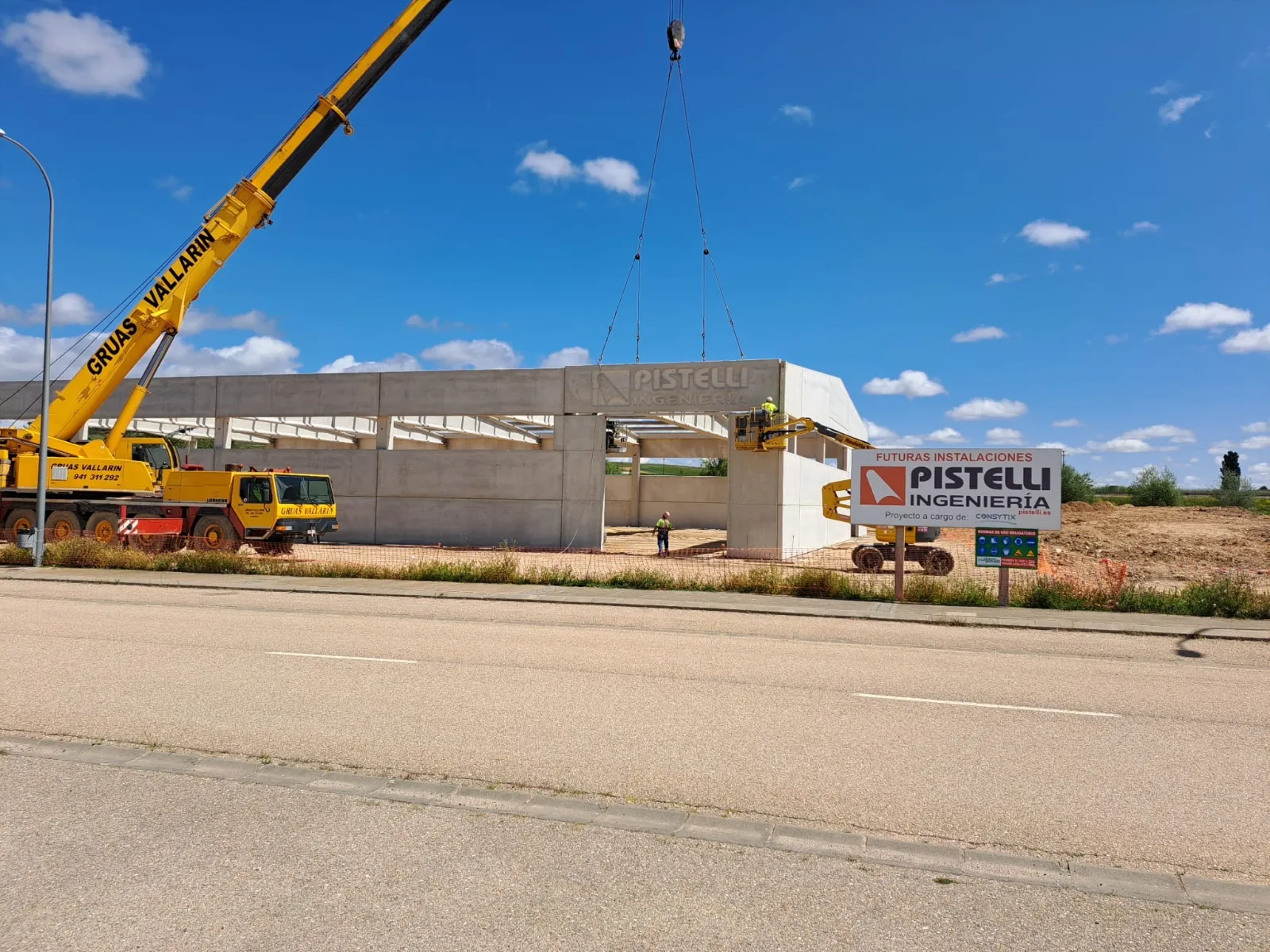 Foto 2 - Pistelli comienza la construcci&oacute;n de su planta productiva en el pol&iacute;gono industrial de Almaz&aacute;n 