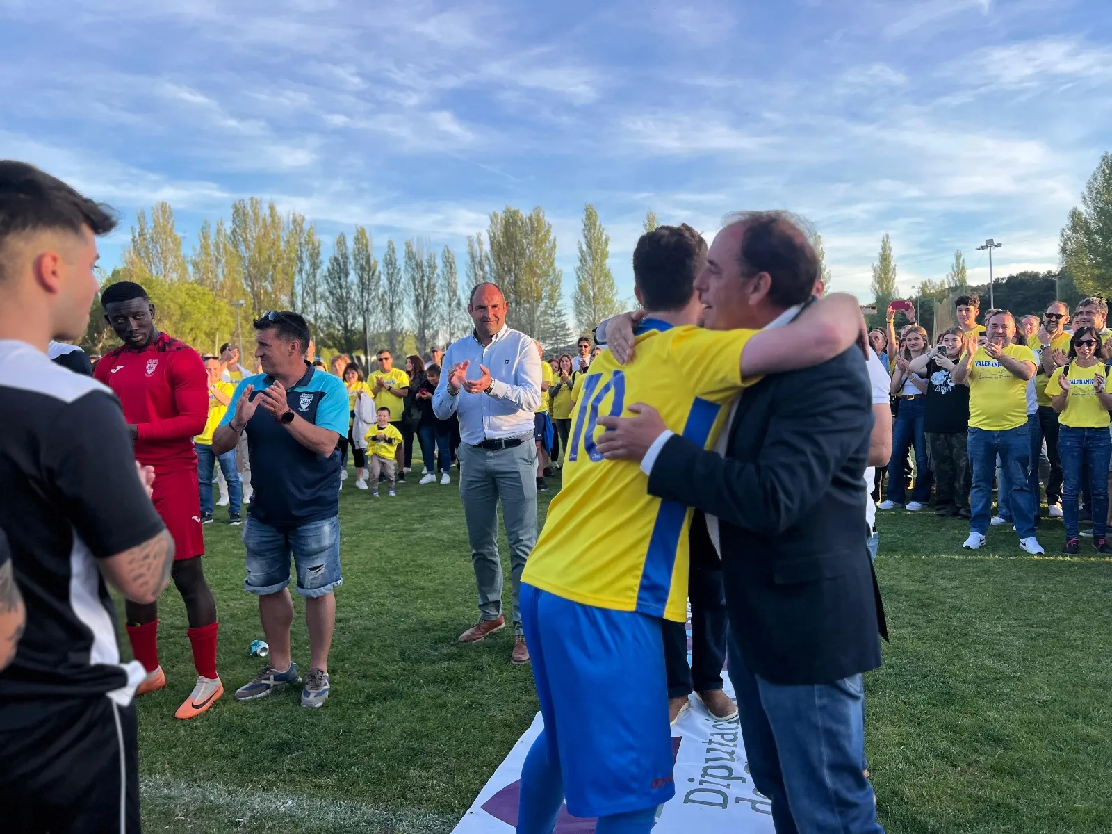 Foto 8 - La Valer&aacute;nica se proclama vencedora de la Copa Diputaci&oacute;n masculina 2024