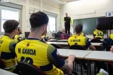Foto 4 - "Oh capit&aacute;n, mi capit&aacute;n": El &uacute;ltimo baile de Jordi Lluelles en el BM Soria