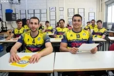 Foto 9 - "Oh capit&aacute;n, mi capit&aacute;n": El &uacute;ltimo baile de Jordi Lluelles en el BM Soria