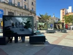 Inauguración de la exposición 'Colores del mundo'. /SN