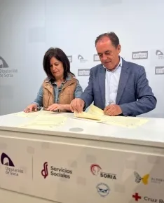 Una imagen de la rúbrica de los acuerdos. /Dip.