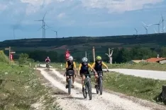 Foto 3 - Pedalovida finaliza entre aplausos su segunda jornada de kil&oacute;metros por la radioterapia en Soria