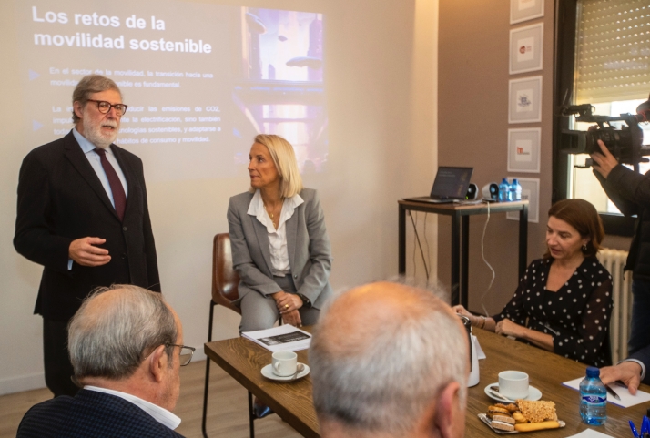CEOE pide ayuda institucional para que las empresas de Castilla y León se sumen a la movilidad sostenible