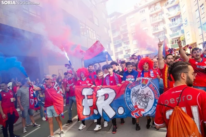 Corteo antes del Numancia vs. Yeclano. /SN
