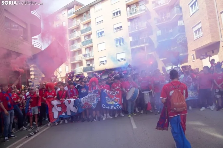Corteo antes del Numancia vs. Yeclano. /SN