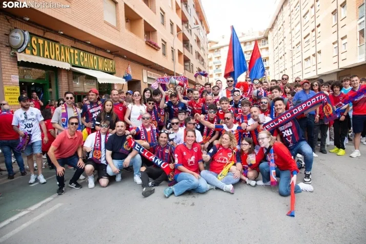 Corteo antes del Numancia vs. Yeclano. /SN