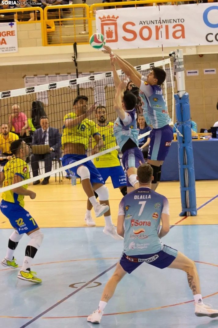 Final Superliga: Grupo Herce vs Guaguas