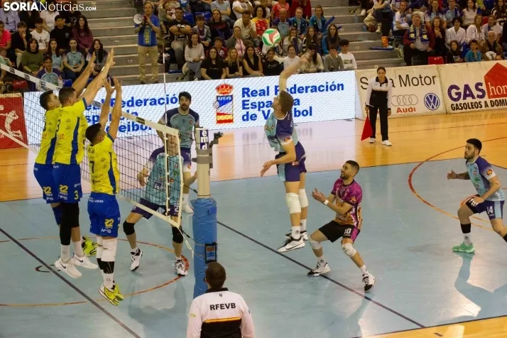 Final Superliga: Grupo Herce vs Guaguas