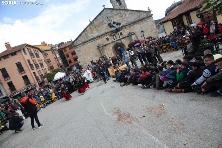Pingada del Mayo en San Leonardo 2024