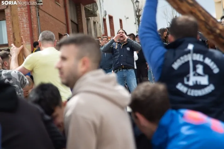 Pingada del Mayo en San Leonardo 2024
