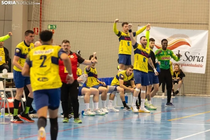 BM Soria vs La Roca