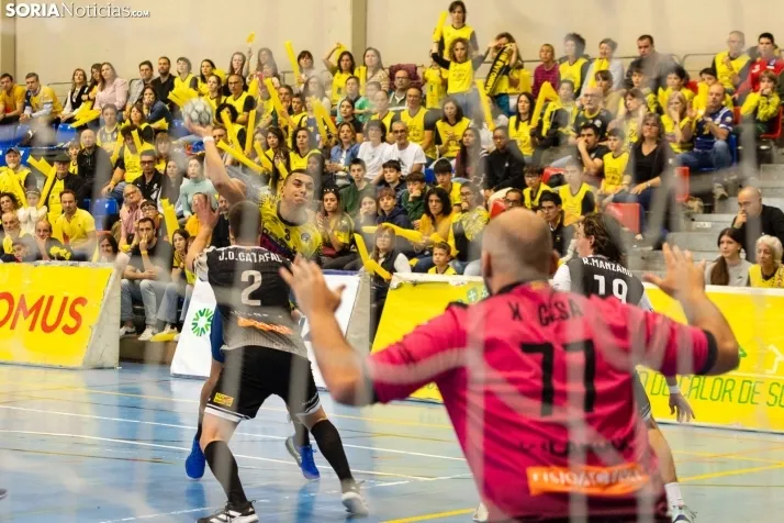 BM Soria vs La Roca
