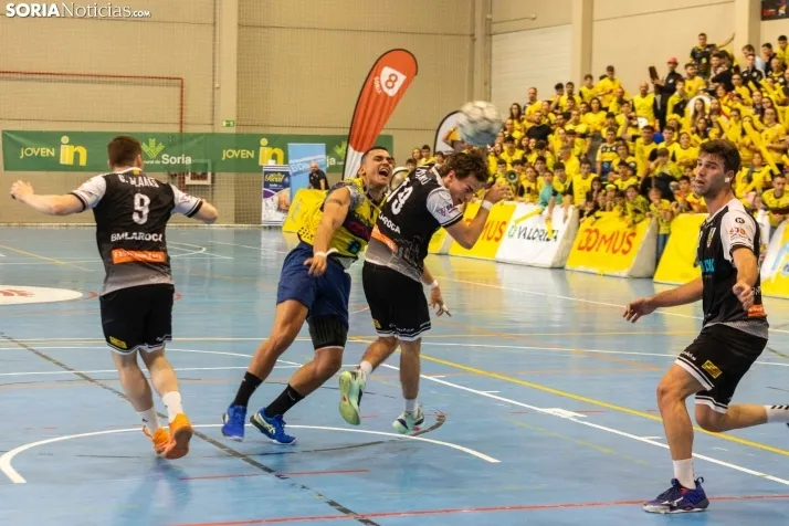 BM Soria vs La Roca