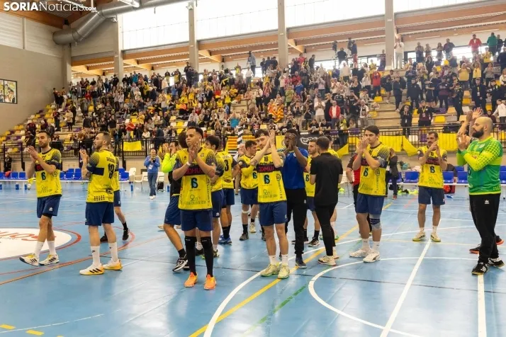 BM Soria vs La Roca