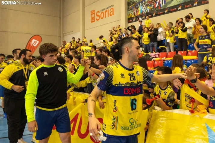 BM Soria vs La Roca