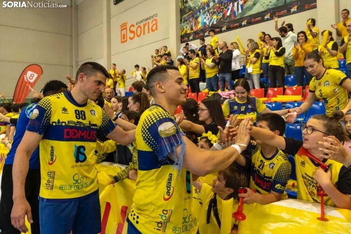 BM Soria vs La Roca