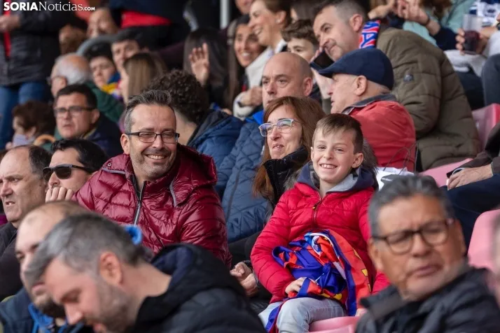 Fotos: Los Pajaritos festejan el pase a la final por el ascenso del Numancia