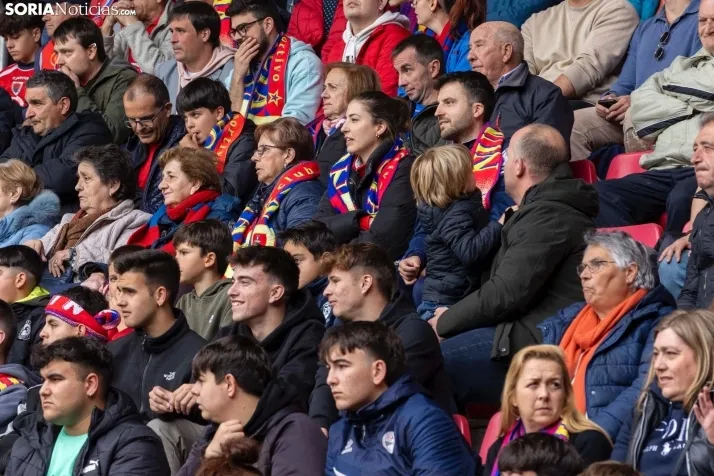 Fotos: Los Pajaritos festejan el pase a la final por el ascenso del Numancia