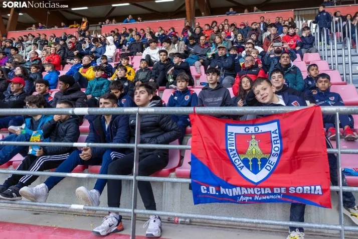 Fotos: Los Pajaritos festejan el pase a la final por el ascenso del Numancia