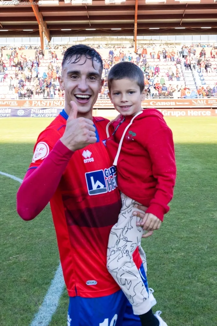 Fotos: Los Pajaritos festejan el pase a la final por el ascenso del Numancia