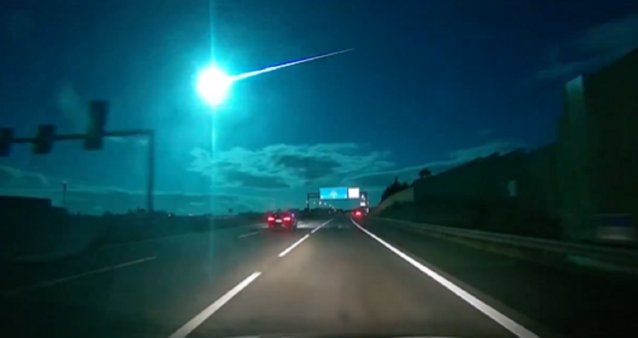 Vídeo: El meteoro, del que toda España habla, también asusta en Castilla y León