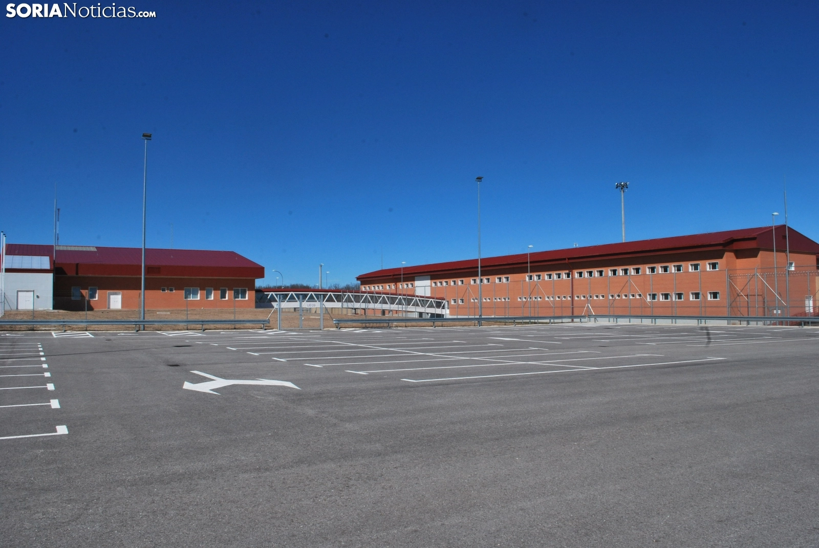 La plantilla del servicio de seguridad del Centro Penitenciario de Soria se queja de sufrir una autentica pesadilla laboral interna