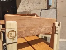 Foto 3 - Soria quiere que elijas entre estas dos mesas altas para terracear en los bares