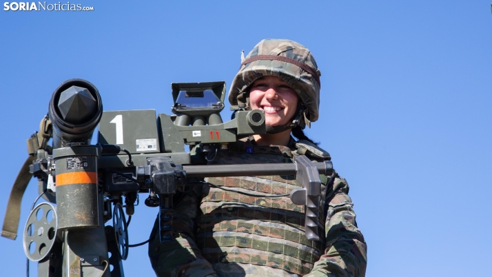 Imagen de maniobras militares en Garray.