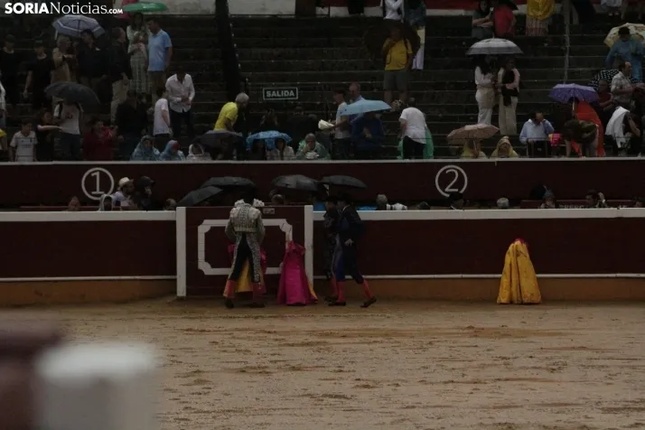 Corrida del toros del Domingo de Calderas. /Santos Gómez