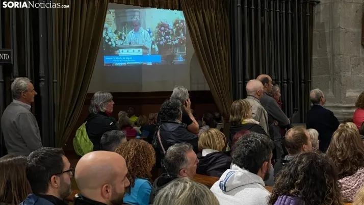 Una imagen de la Misa de Peregrinos esta madrugada de sábado en Ágreda. /NG