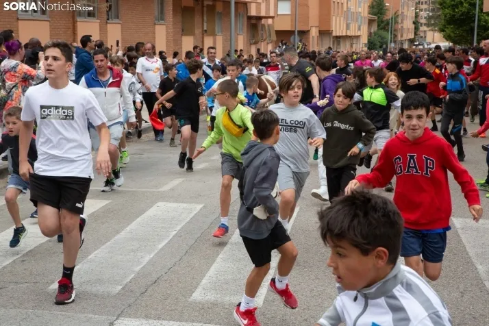 En im&aacute;genes: Los m&aacute;s peque&ntilde;os de Soria tambi&eacute;n se atreven con los encierros