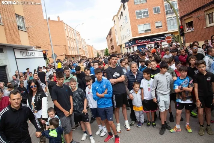 En im&aacute;genes: Los m&aacute;s peque&ntilde;os de Soria tambi&eacute;n se atreven con los encierros