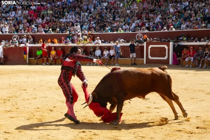Viernes de Toros 2024