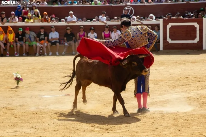 Viernes de Toros 2024