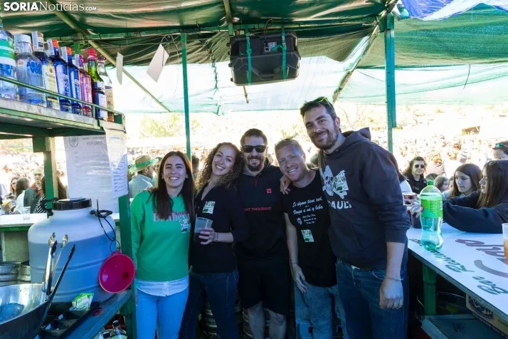EN FOTOS | Soria brinda en los chiringuitos por el &lsquo;Desencajonamiento&rsquo; 2024