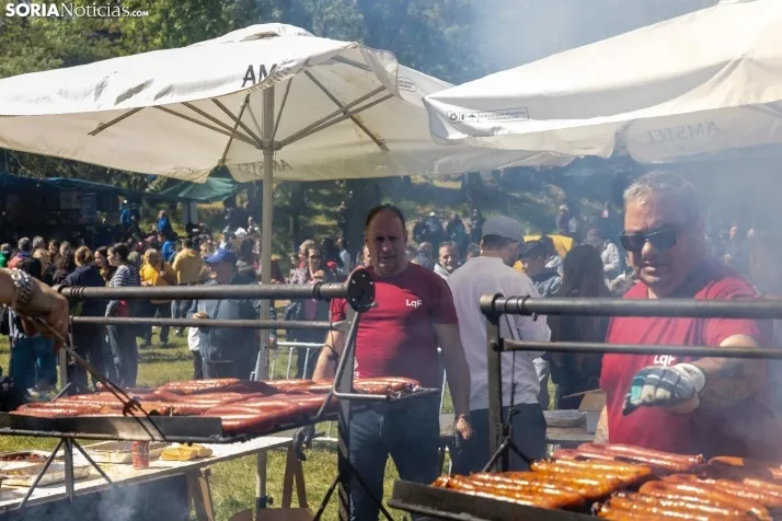 EN FOTOS | Soria brinda en los chiringuitos por el &lsquo;Desencajonamiento&rsquo; 2024