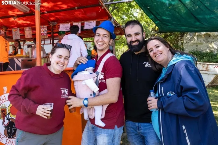 EN FOTOS | Soria brinda en los chiringuitos por el &lsquo;Desencajonamiento&rsquo; 2024