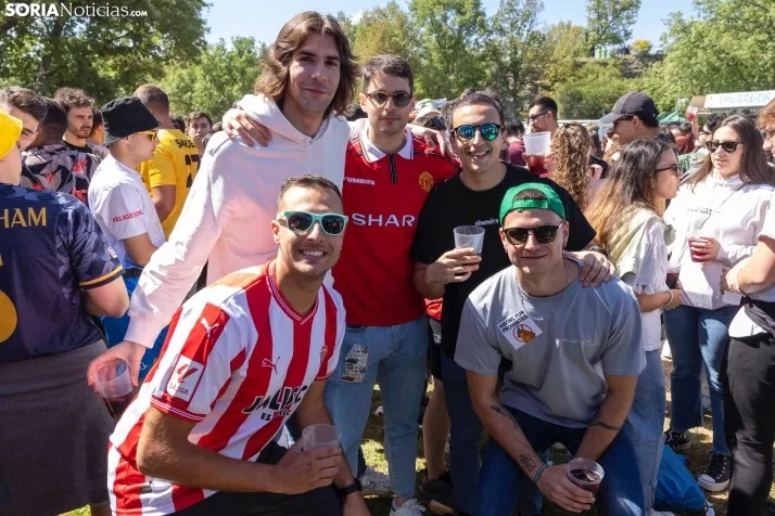 EN FOTOS | Soria brinda en los chiringuitos por el &lsquo;Desencajonamiento&rsquo; 2024